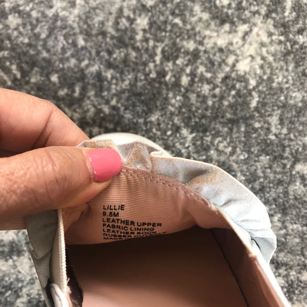 Kate Spade white leather ruffle slide in sneakers - Picture 7 of 7